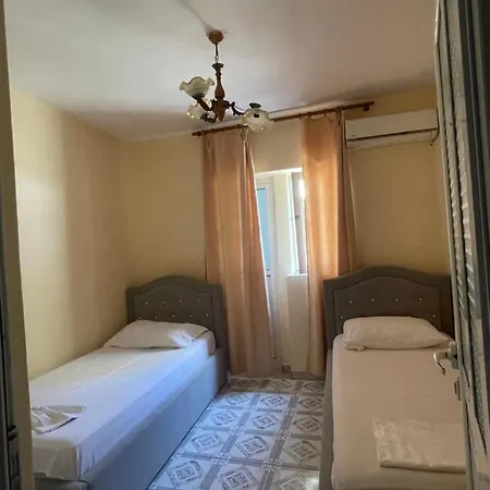 Hostel Gjika
